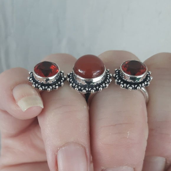 New Carnelian and Garnet Adjustable 925 Silver Knuckle Ring. - Picture 3 of 8